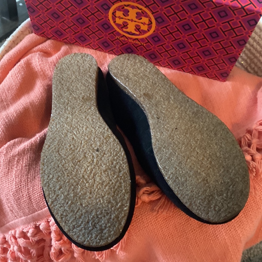 NIB Tory Burch Cowley Genuine Shearling Lined Slipper - Picture 4 of 12
